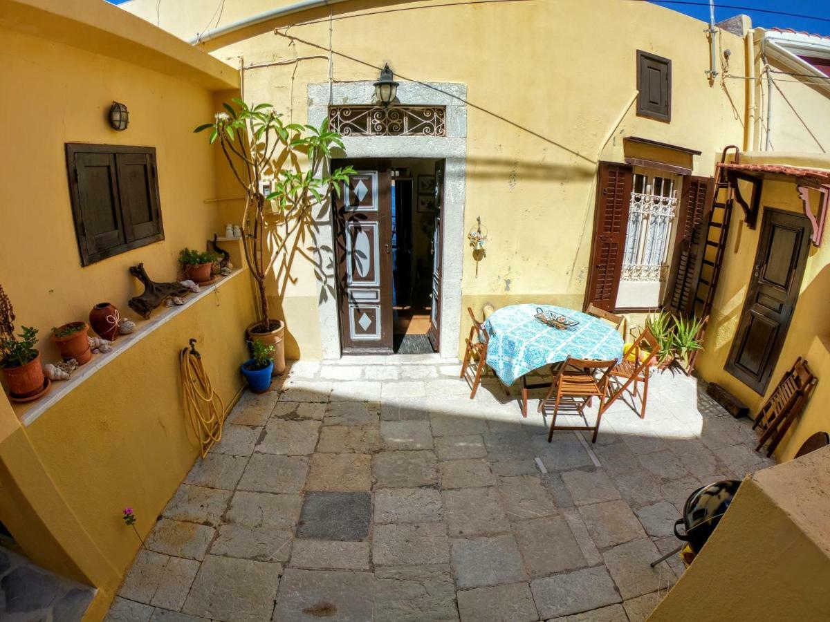 Moschos Mansion Villa Szími Kültér fotó